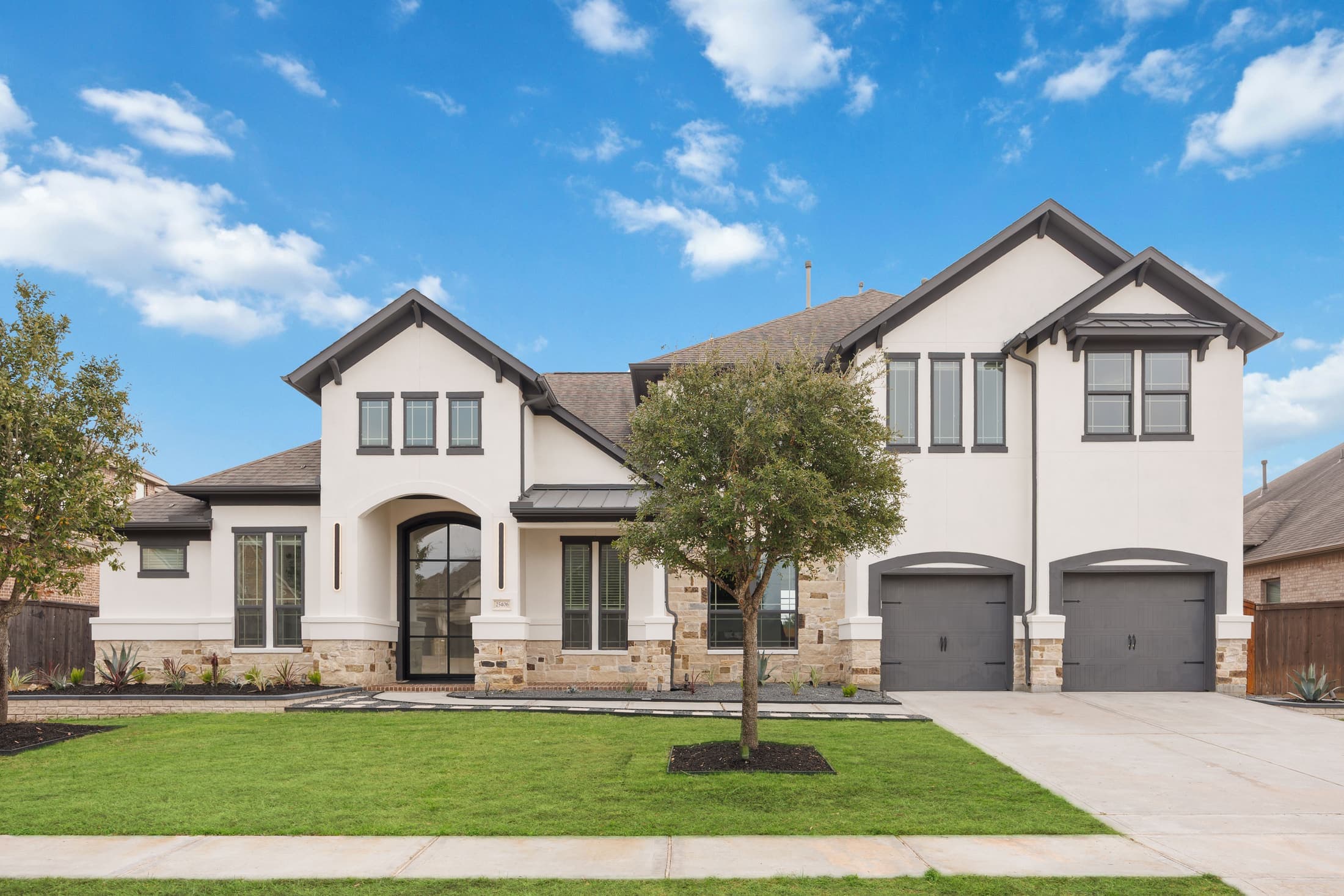 Alamo Heights estate renovation exterior
