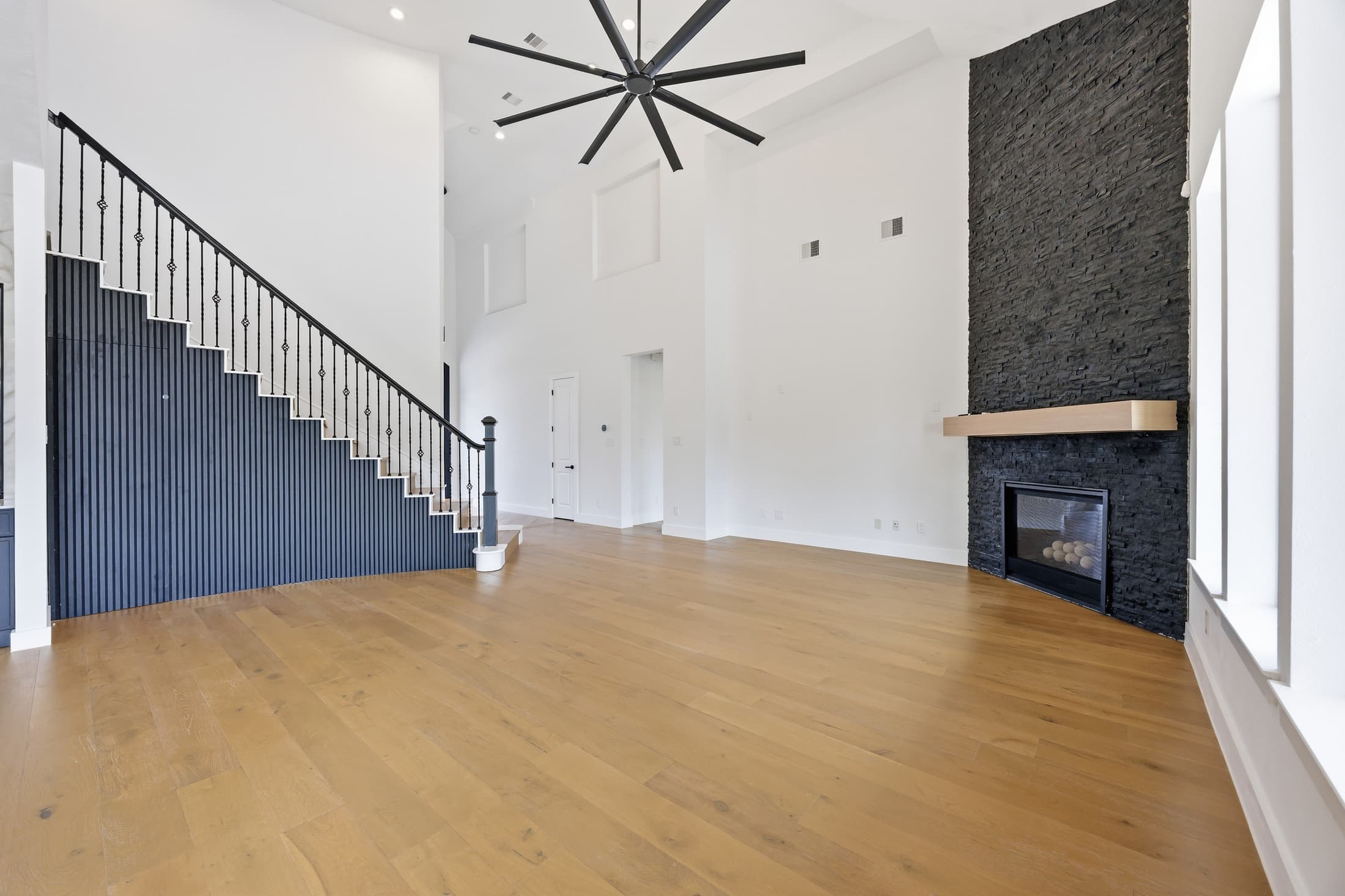 Estate renovation photo 16