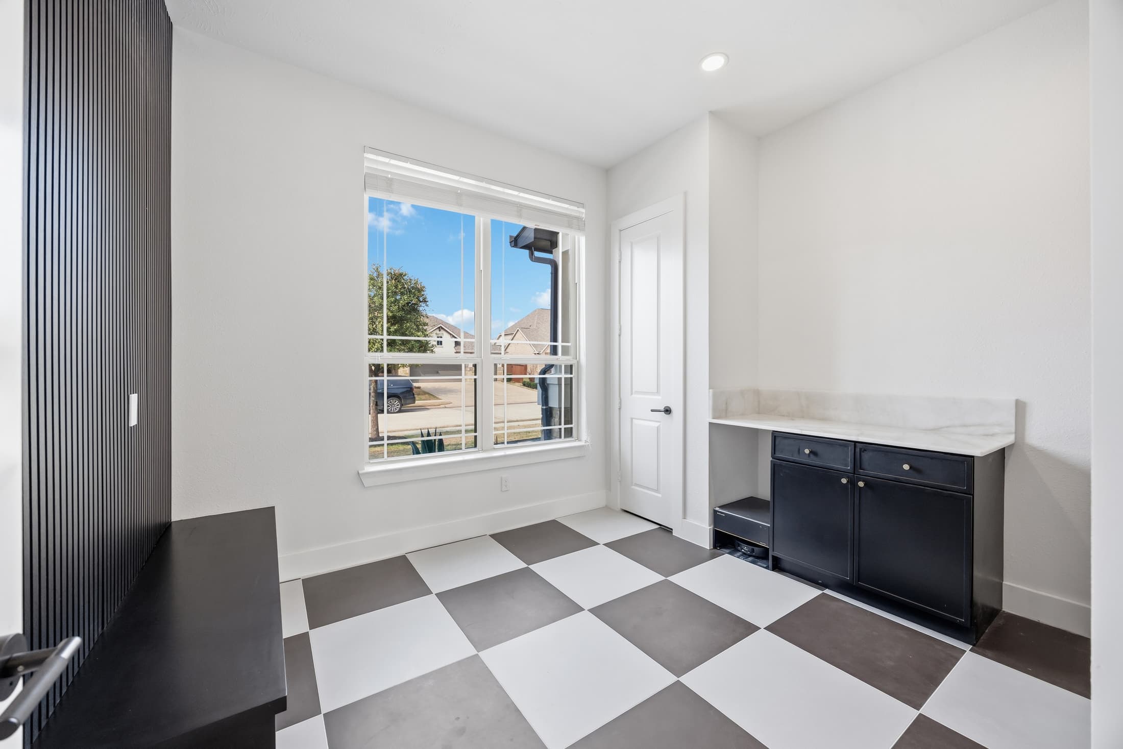 Estate renovation photo 28