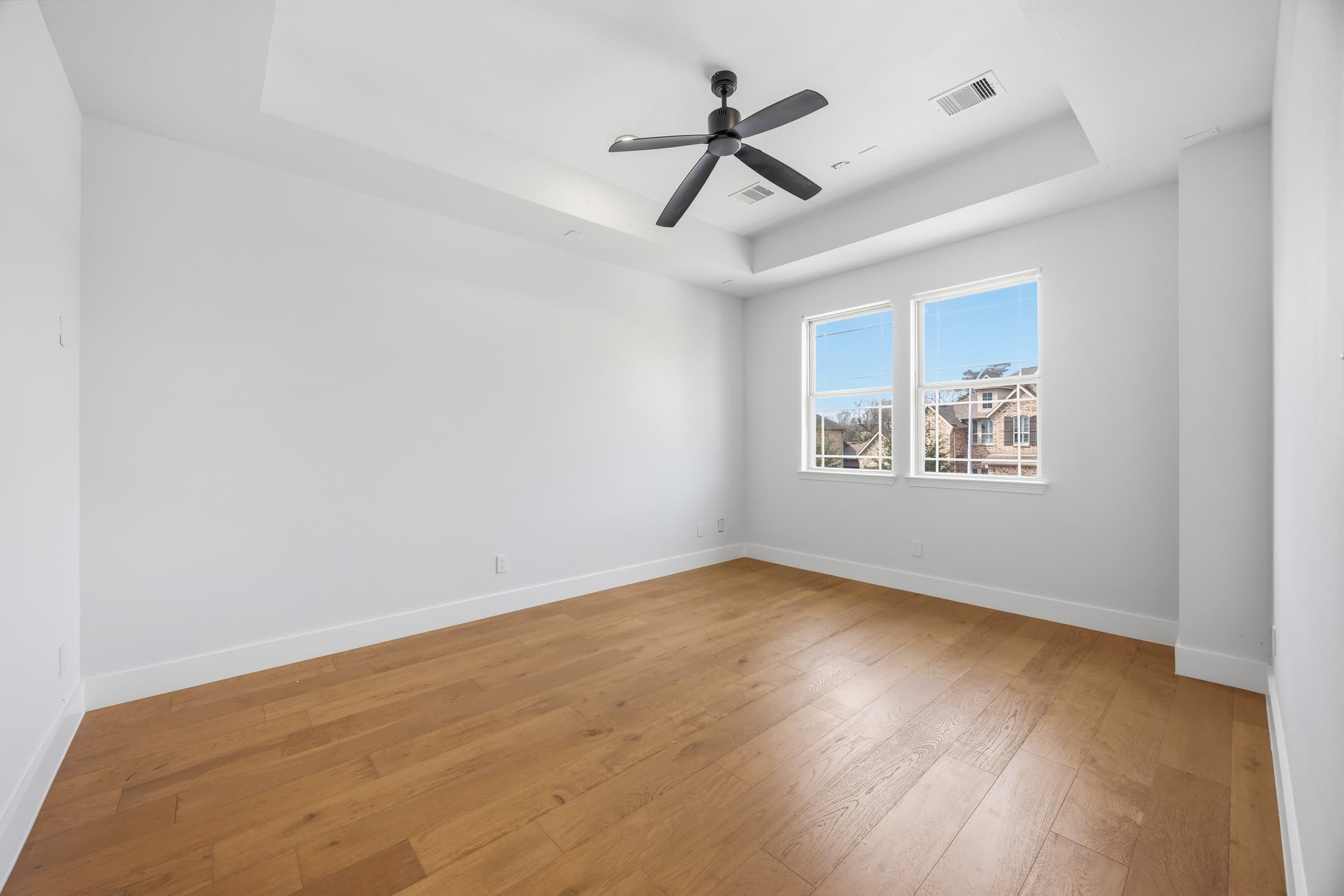 Estate renovation photo 35