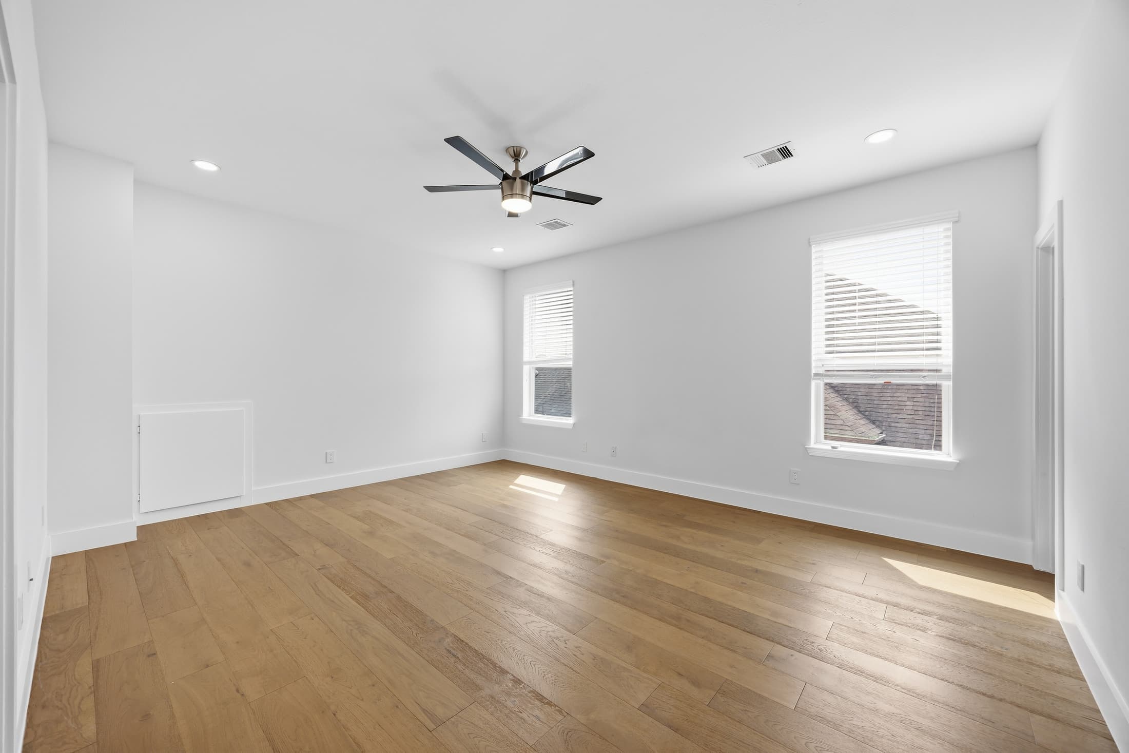 Estate renovation photo 36