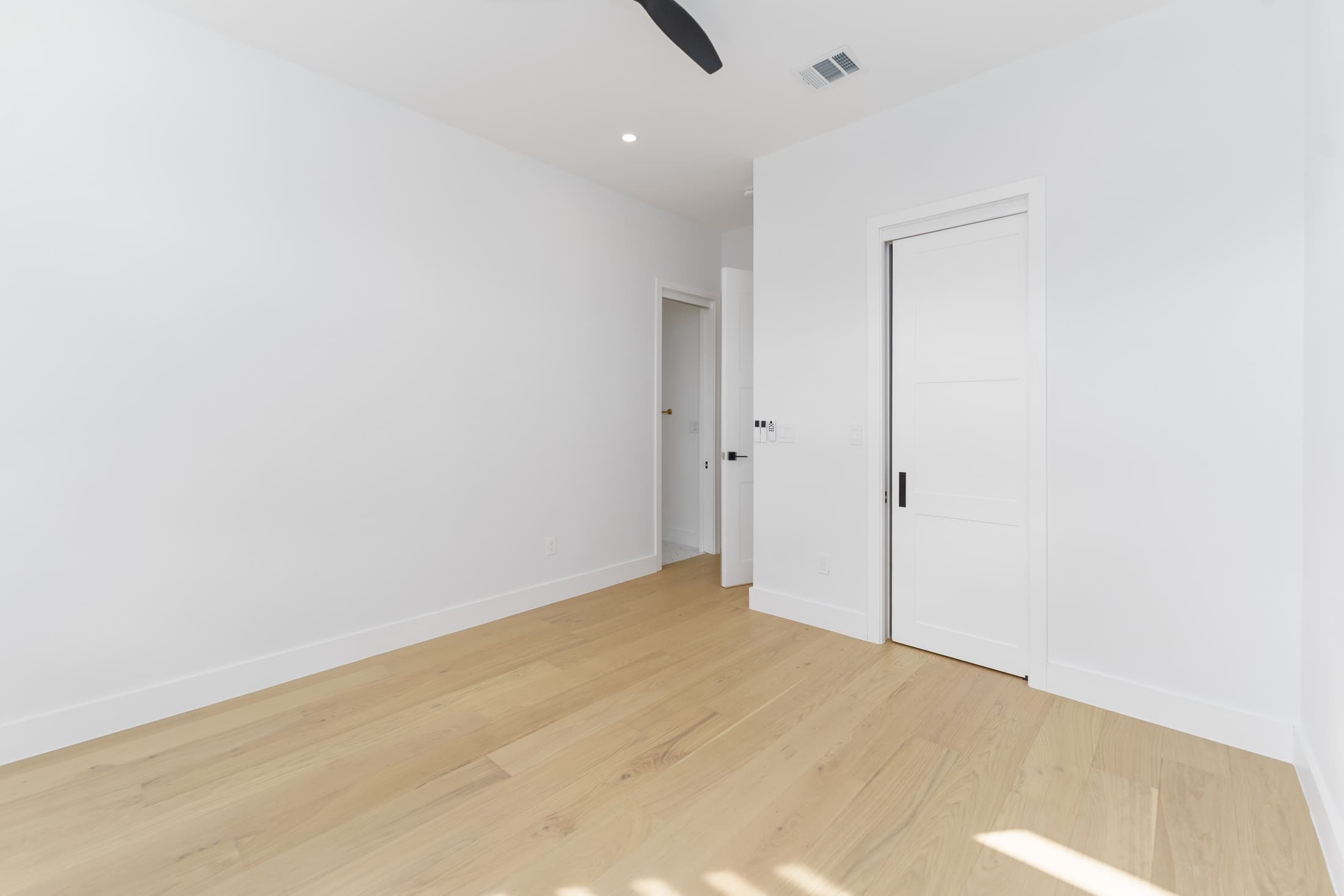 White Oak House custom home photo 18