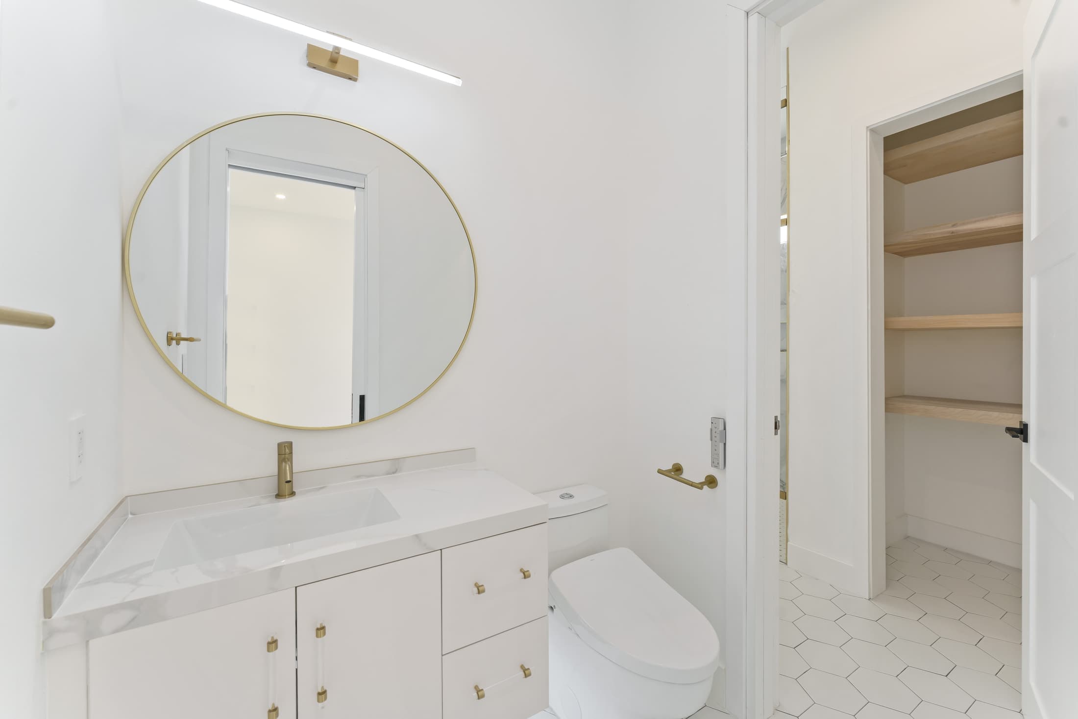 White Oak House custom home photo 21