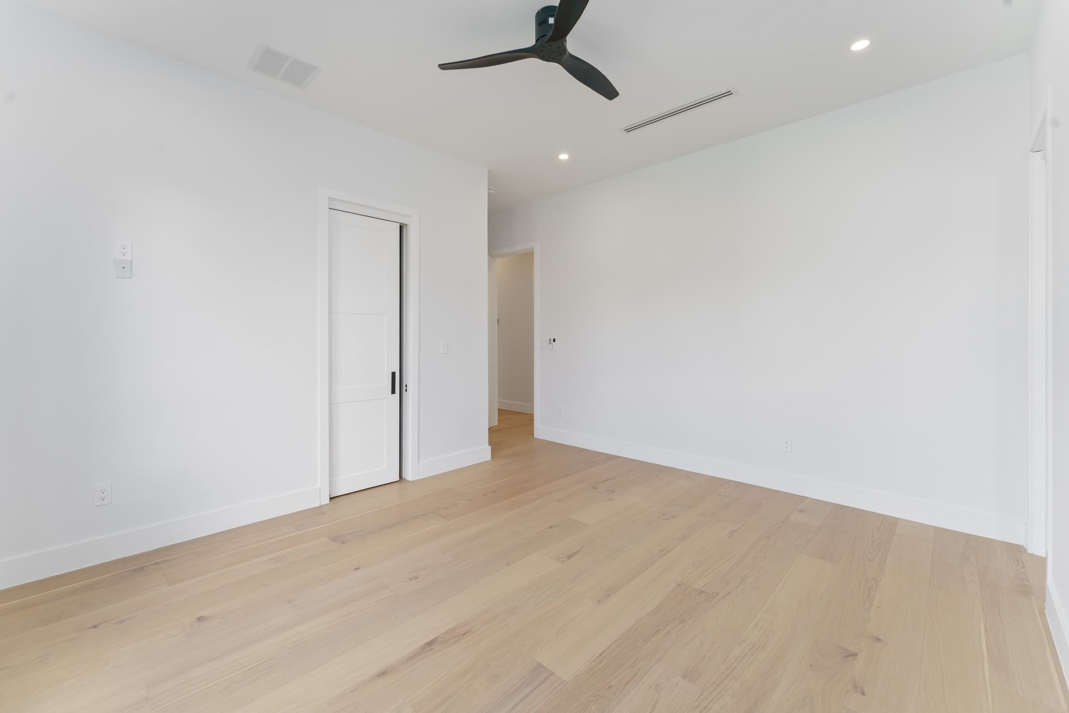 White Oak House custom home photo 25